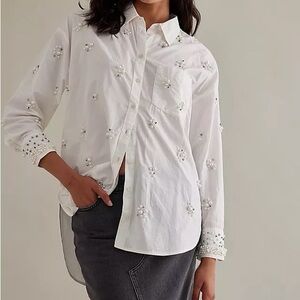 ANTHRO | Maeve  Pearl Embellished Buttondown Shirt – Size S -Great Condition